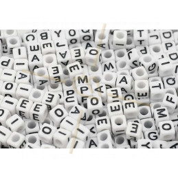 Letter Beads square white/black 6mm