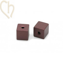 Aluminium annodised cube bead 8mm Mauve