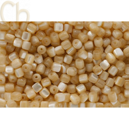 Nacré Tube bead 4*5mm Cream