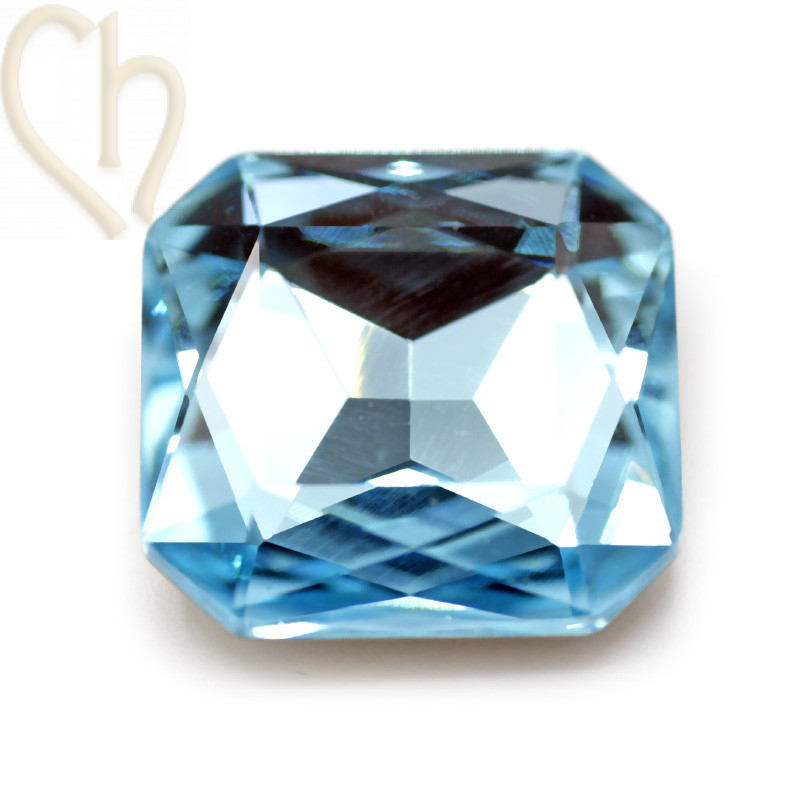 Austrian Crystal Cabochon 23mm 4675 - Aquamarine