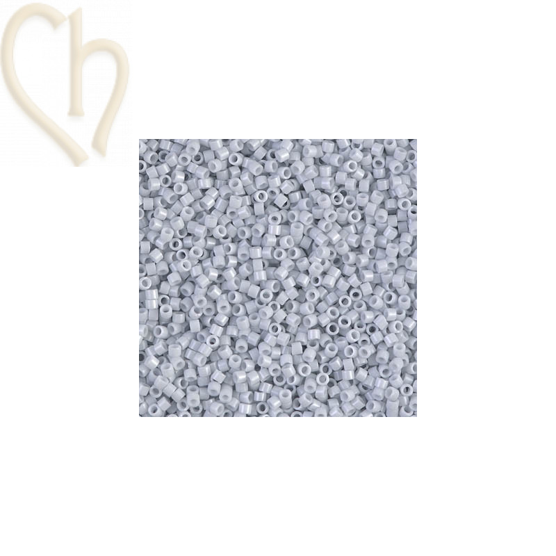 Miyuki Delica Opaque Luster Light Grey - 11/0 5gr - DB0209 Miyuki Delica Opaque Luster Light Grey - 11/0 5gr - DB0209