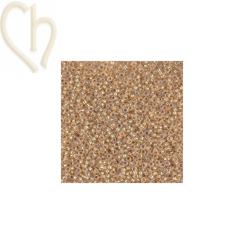 Miyuki Roc15/0 24kt Yellow Gold Lined Opal 15-9196