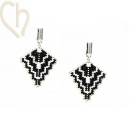 Earring Triangle peyote Black