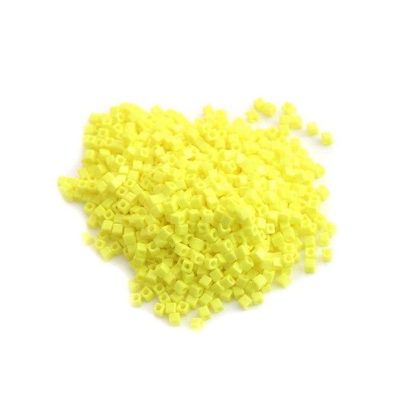 Miyuki Cube 1.8mm Opaque Yellow SB18-404 | Boutique Charlotte