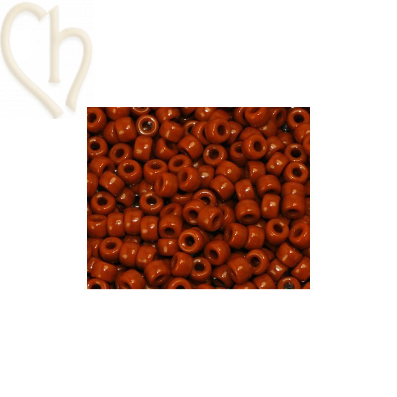 Matubo Rocaille 8/0 Opaque Chocolate