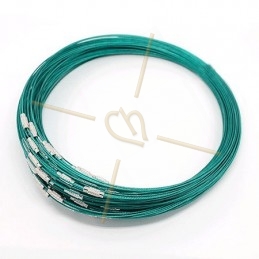 collier fil acier couleur vert 44cm avec fermoir