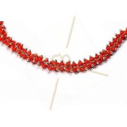 chain with seedbeads red
