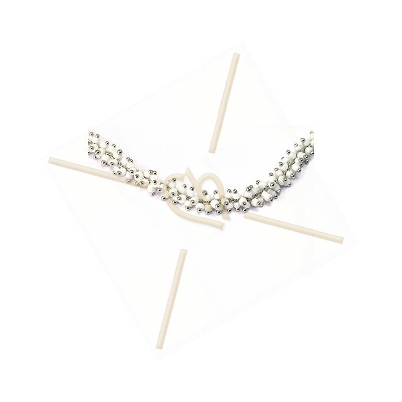 chaine metal a clous avec rocailles blanc chaine metal a clous avec rocailles blanc