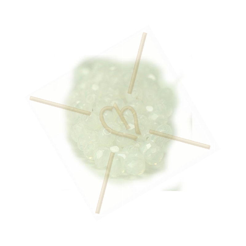 facetkralen 4mm White Opal
