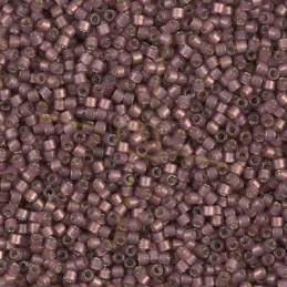 Duracoat Semi Frosted Silverlined Dyed raisin - Delica 11/0 5gr.