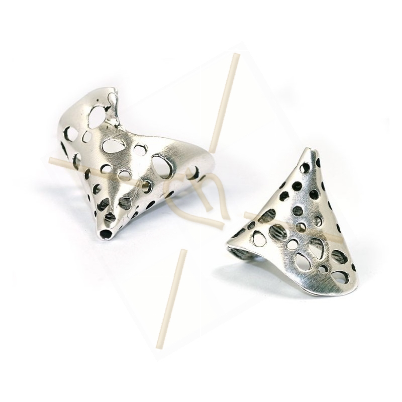 embout 28*25mm avec trous antique argent