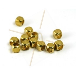 tussenstuk kubus 2.5mm gold...